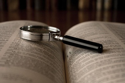 bible-magnifying-glass-1